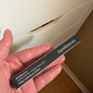 BareMinerals Mineralist Eyeliner In ONYX, Brand New Never Used.